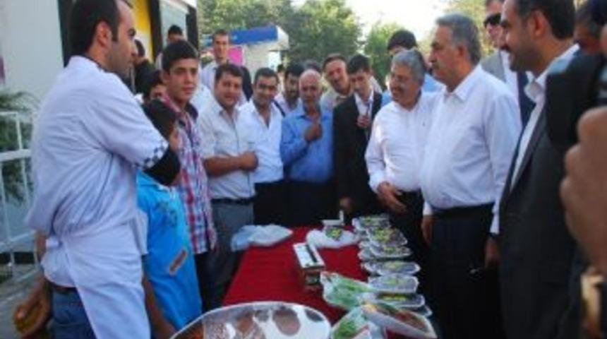 Bakan Yazıcı Tatvan&rsquo;da