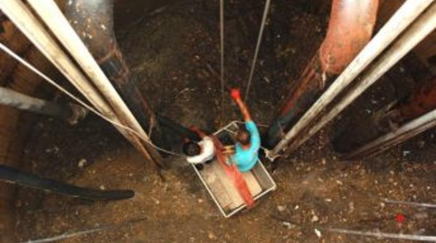 Arıtma tesisinde kombine ara&ccedil;la temizlik