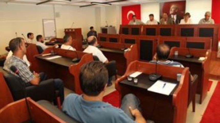 Ataşehir&rsquo;de taksi durakları tek tip olacak