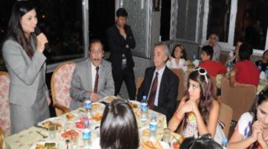 Başkan Bulutlar&rsquo;dan Şehit Ailelerine İftar Yemeği