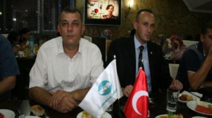 T&uuml;rkiye Partisi İftarı Geniş Katılımla Yapıldı