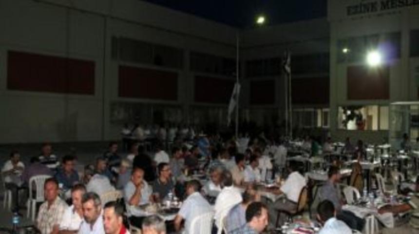 Ezine Myo İftar Yemeğinde Buluştu