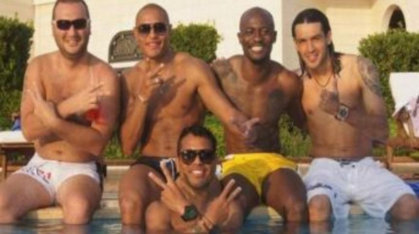 Trabzonspor'un Yabancıları Havuzda Stres Attı