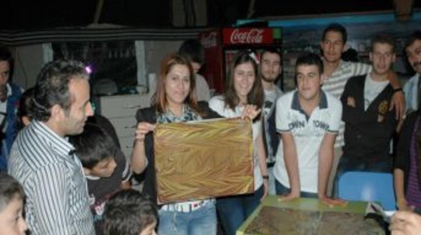 Suşehri&rsquo;nde Ebru Sanatı &Ouml;ğretiliyor