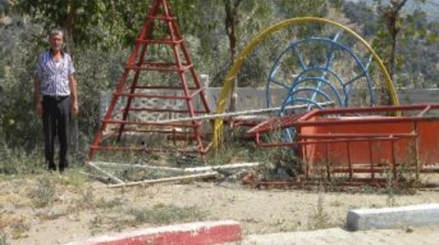 Bozk&ouml;yl&uuml; Camisinin Tamamlanmasını İstiyor