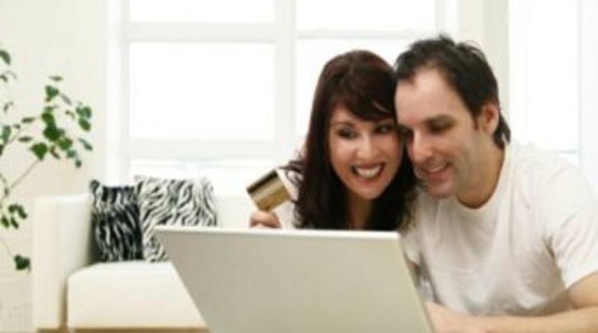 Bayram Alışverişi İnternete Taşındı