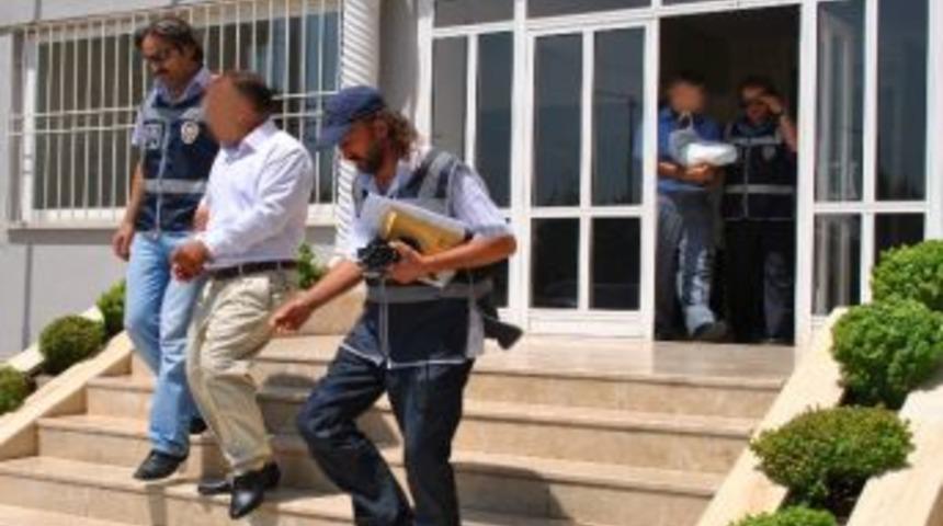 Ka&ccedil;ak&ccedil;ılığa &Ccedil;eyiz S&uuml;s&uuml;