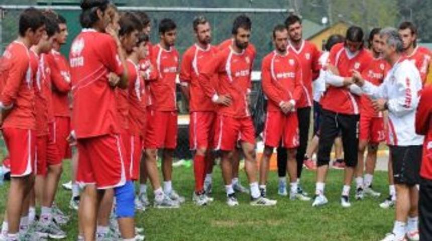 Samsunspor&rsquo;da 6 Futbolcu Kamptan G&ouml;nderildi