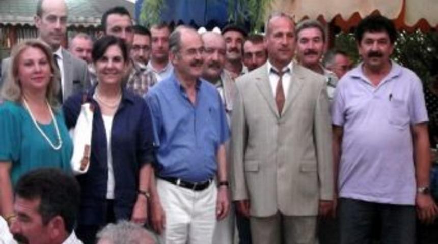 Başkan B&uuml;y&uuml;kerşen Beylikova'da İfar Davetini Katıldı