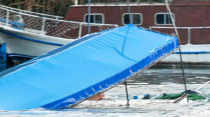 Halay &ccedil;ektiler, &ouml;l&uuml;mden d&ouml;nd&uuml;ler