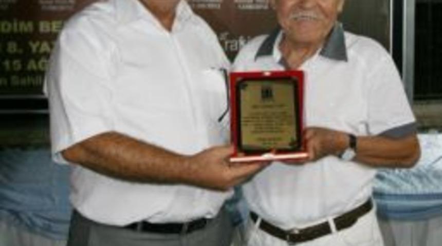 Muzaffer İzg&uuml; Sekizinci Kez Didim Yazarlar Festivali'nde