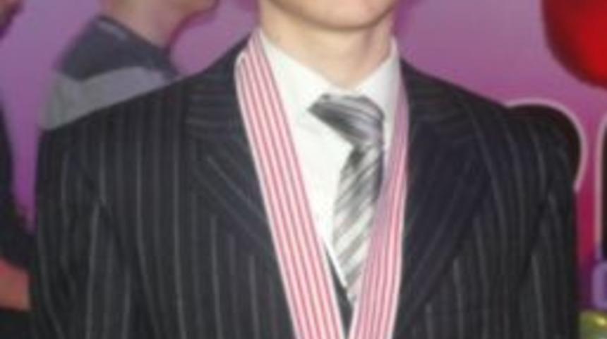 B&uuml;y&uuml;kkoyuncu Fen Lisesi Fizik Olimpiyatı'nda D&uuml;nya Ikincisi Oldu