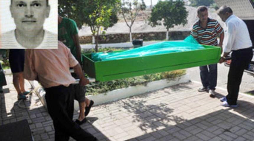 Rus turist elbise dolabında intihar etti