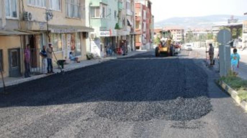 Soma&rsquo;da Asfalt Mesaisi
