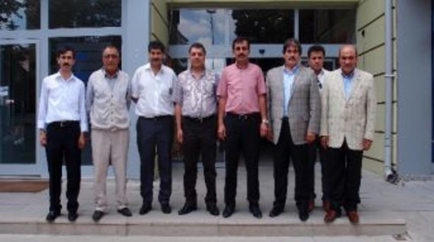 &Ccedil;orum Dernekler Federasyonu&rsquo;ndan Başkan Uzunkaya&rsquo;ya Ziyaret