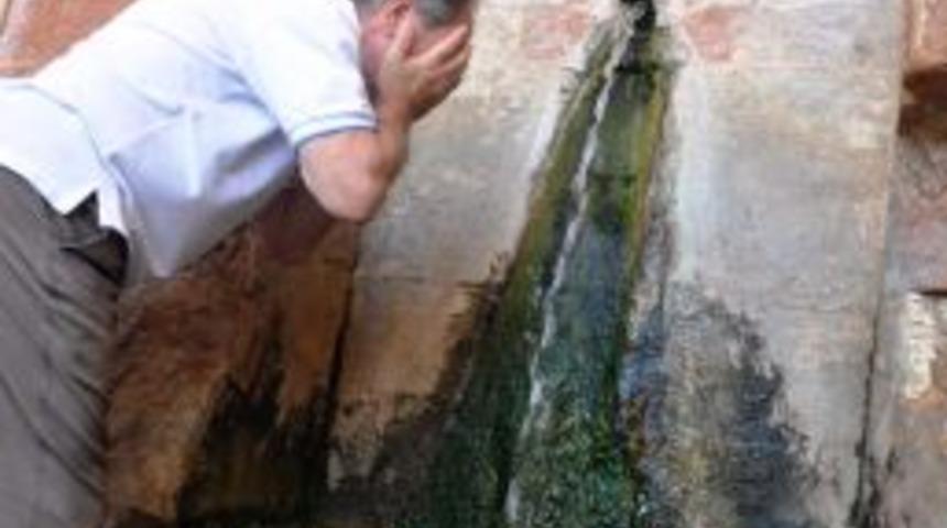 Bakan G&uuml;nay, Mardin M&uuml;zesi'nde Incelemelerde Bulundu