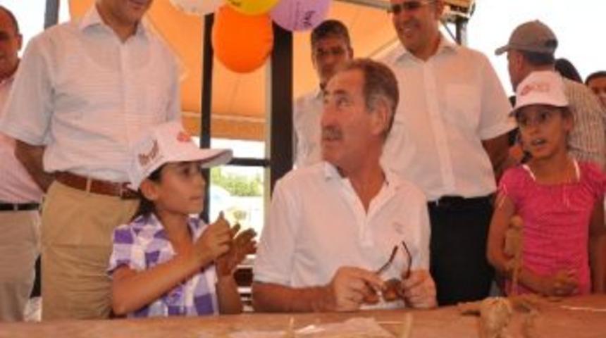 K&uuml;lt&uuml;r Ve Turizm Bakanı G&uuml;nay Mardin'de