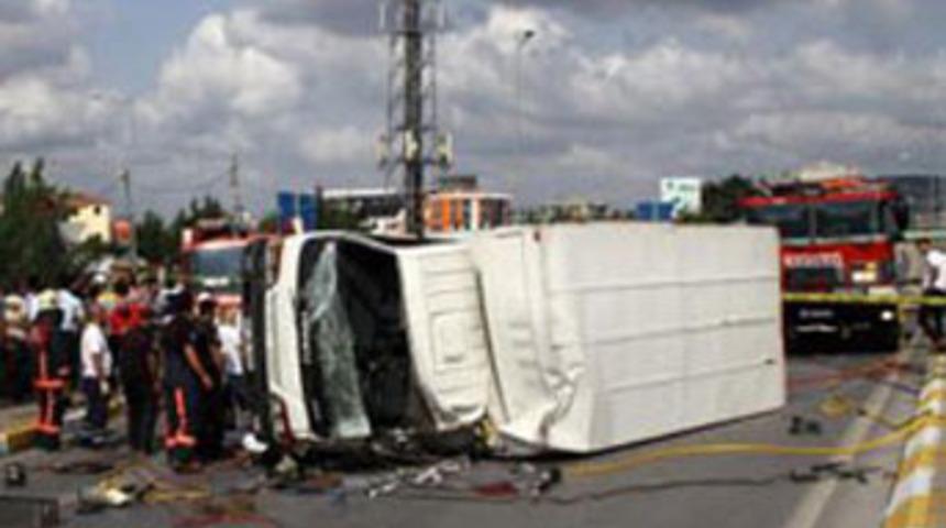 Sancaktepe'de feci kaza: 1 &ouml;l&uuml;