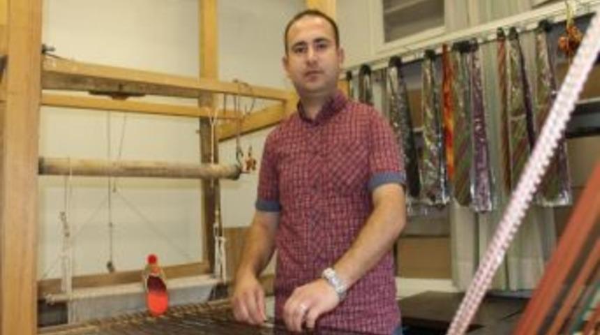 Tarihi Kutnu Kumaş Tezgahı İlgi &Ccedil;ekiyor