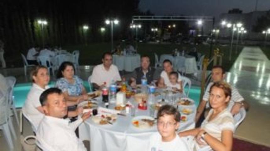 Hastane personeli iftar yemeğinde buluştu