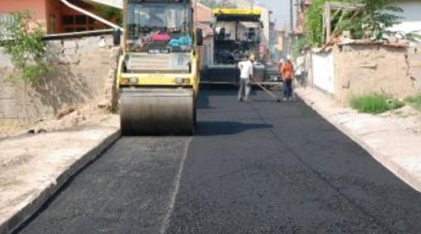 Karatay&rsquo;da Asfalt &Ccedil;alışmaları S&uuml;r&uuml;yor