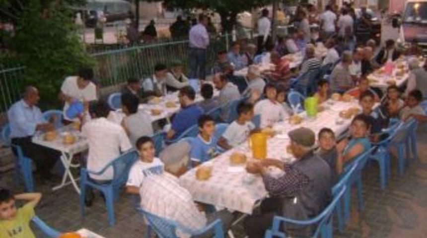 Polatlılar İftar Yemeğinde Buluştu