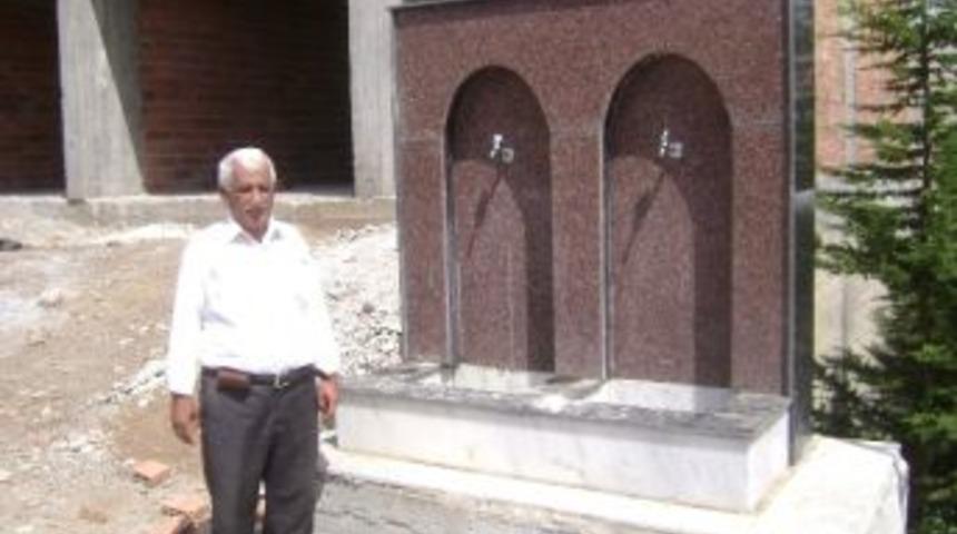 Kurucaova Beldesine İş Merkezi Ve Konferans Salonu Yapılıyor