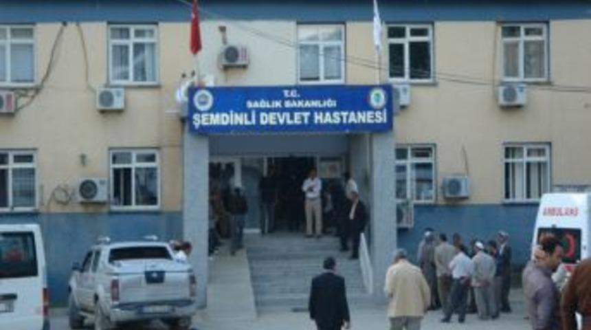 Şemdinli Devlet Hastahanesi'ne 1 Pkk'lının Cenazesi Getirildi
