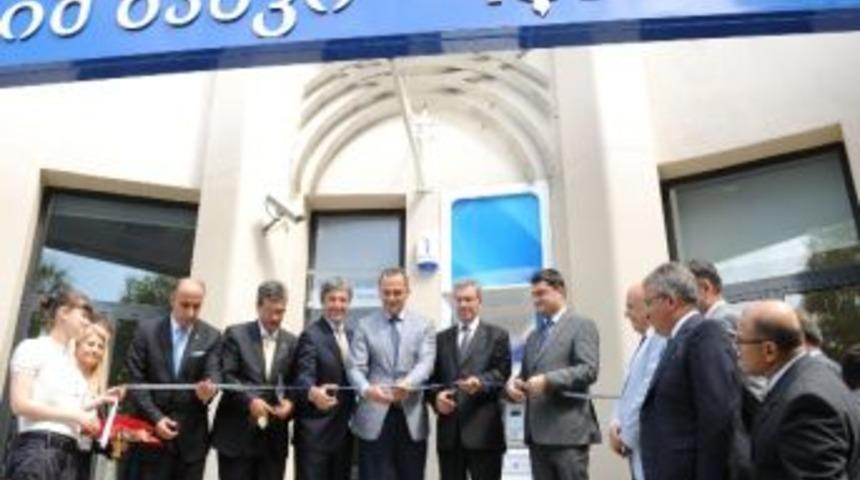 İş Bankası, Kafkaslar'daki İlk Şubesini Batum'da A&ccedil;tı