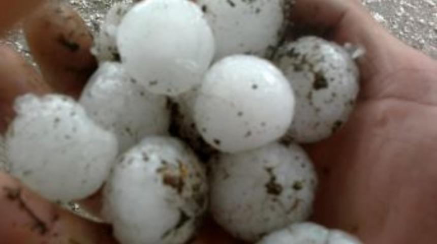 &Ccedil;ıldır'ı Dolu Vurdu