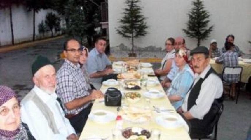 Balya&rsquo;da Şehit Ve Gazi Yakınlarına İftar