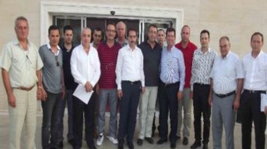 Ak Parti Aydın Milletvekilleri Kuşadası Ticaret Odası&rsquo;nı Ziyaret Etti