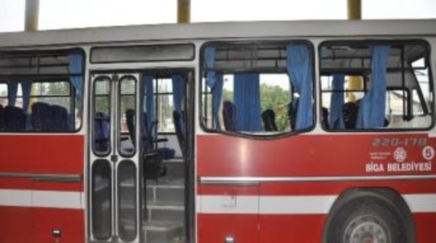 Taraftar Otob&uuml;s&uuml;ne Saldırı: 4 Yaralı