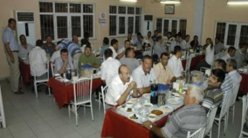 Tarım &Ccedil;alışanları İftarda Buluştu