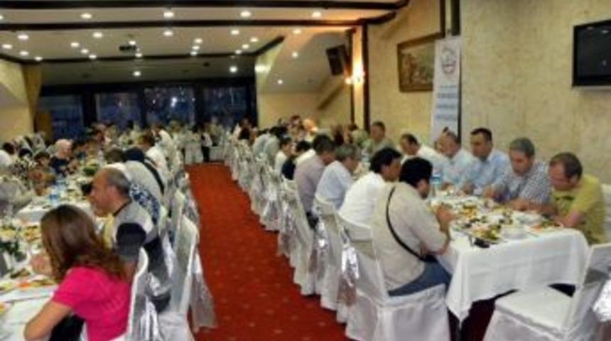 Numanoğlu, İmam Hatip Velileri İle İftar Yaptı