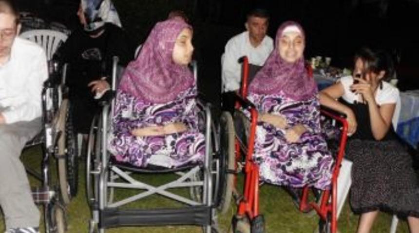 Umut &Ccedil;ocukları İftarda Buluştu