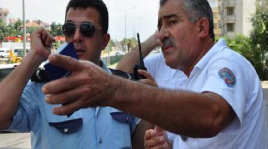 Ambulans Ile Otomobil &Ccedil;arpıştı: 4 Yaralı