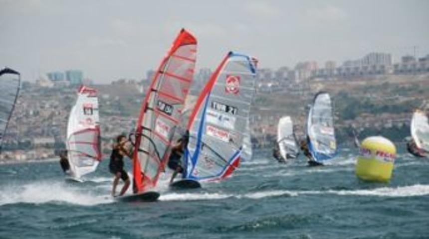 Windsurf T&uuml;rkiye Finalinde heyecan dorukta.