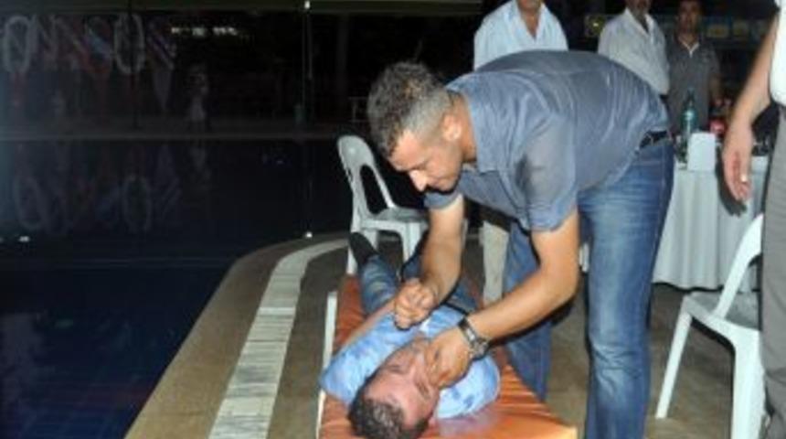 Türkiye’de Ilk Yüz Nakli Yapılan Acar, Sara Nöbeti Geçirdi