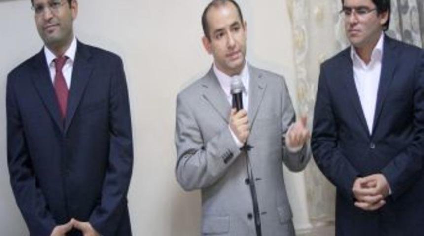 Kars&rsquo;tan Tayin Olan M&uuml;lki Amirler Iftarda Helallik Istedi