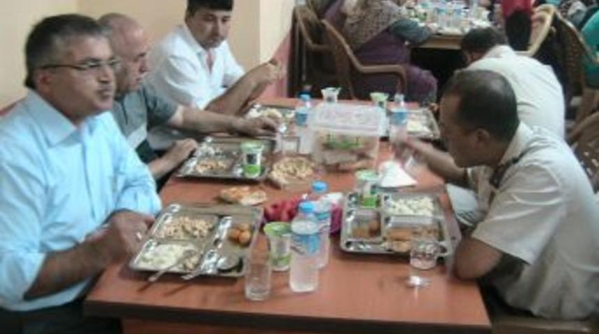 &Ccedil;evik ailesi ciğerlerimiz  yanıyor