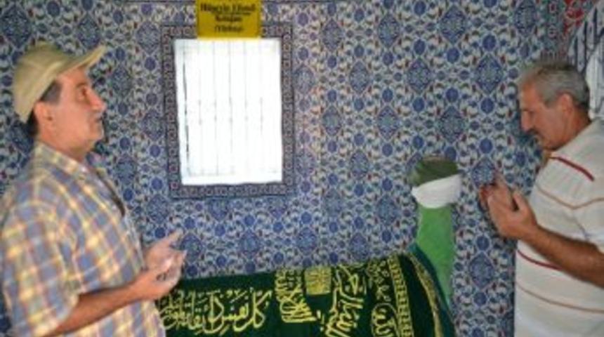 Sarı Şeyh H&uuml;seyin Efendi T&uuml;rbesi Restore Edildi