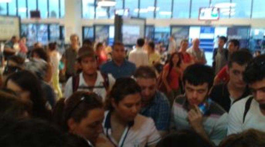 İdo Y&uuml;z&uuml;nden Oru&ccedil;larını İskelede A&ccedil;tılar