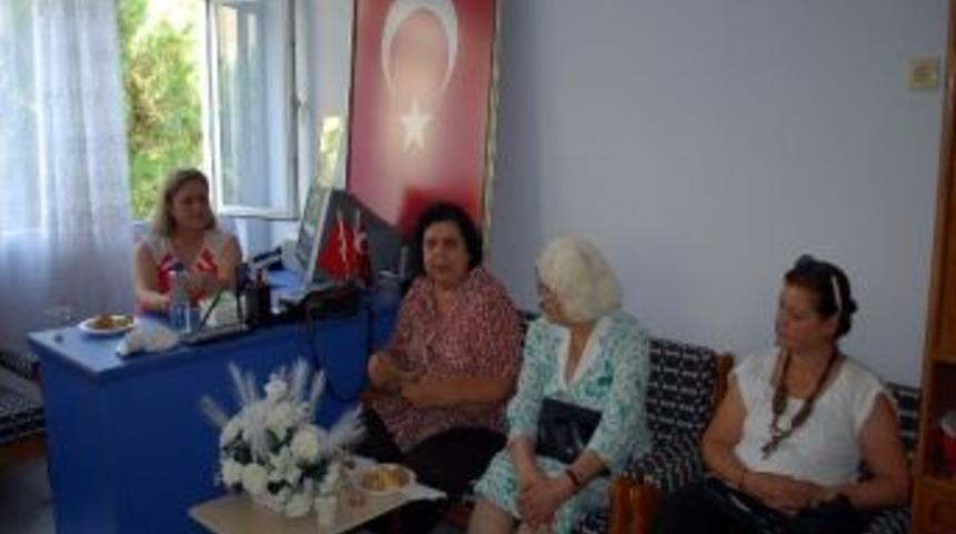 Cumhuriyet Kadınları Derneği Genel Başkanı Salihli'de