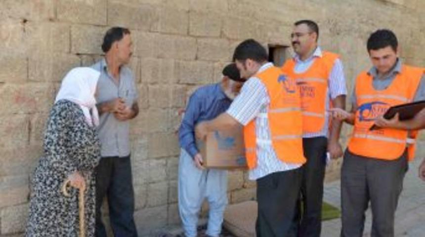 Kimse Yok Mu Sevindirmeye Devam Ediyor