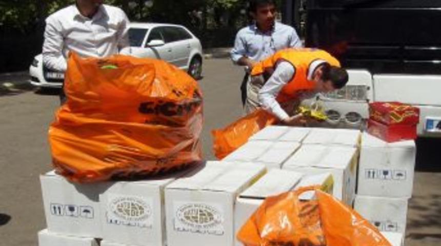 BATUDER'den Ihtiya&ccedil; Sahibi Ailelere Gıda Yardımı