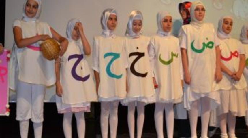 Vali Topaca: İnsanın Hayatını Şekillendiren Eğitimin Bir Par&ccedil;ası Dini Eğitimdir