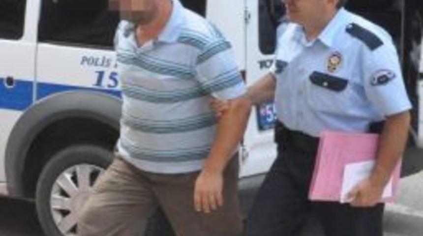 &Uuml;st Aramasında 1 Ruhsatlı Silah Ve 7 Adet Fişekle Yakalandı