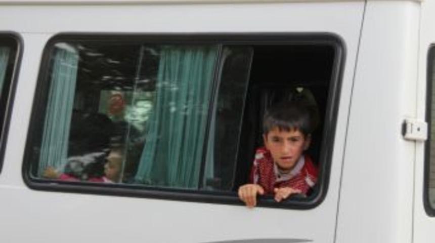 Adana'ya Getirilen Suriyeli Mülteci Sayısı 2 Bin 180 Oldu