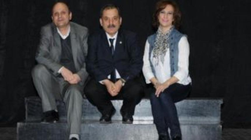 Trabzon'da Tiyatro &Ccedil;alışmaları